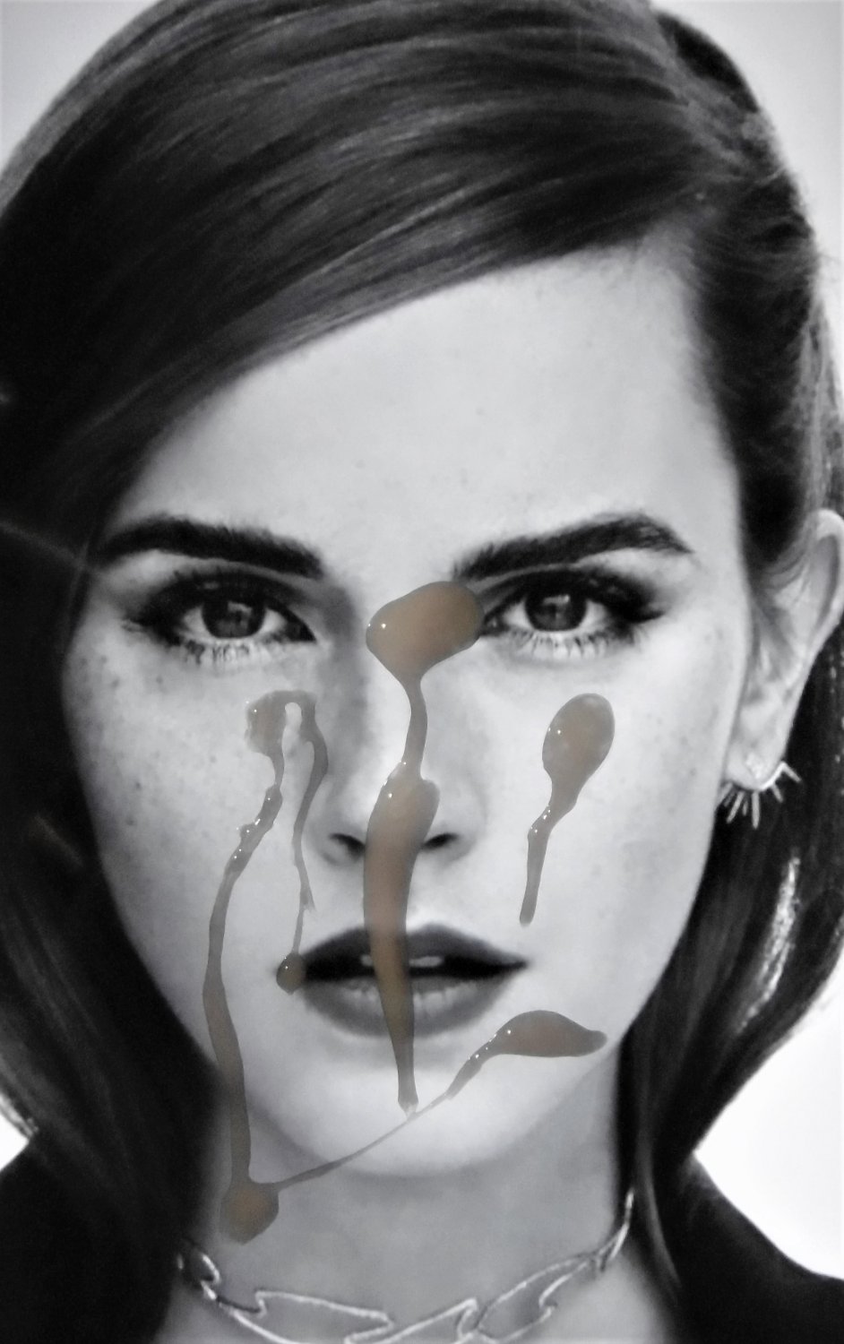 ScpwbGkD Emma Watson Cum Tribute (old) 03.jpg